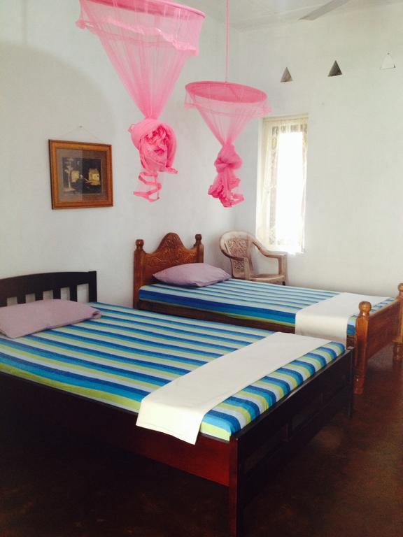 Manik Home Stay Kudapaduwa Exterior photo